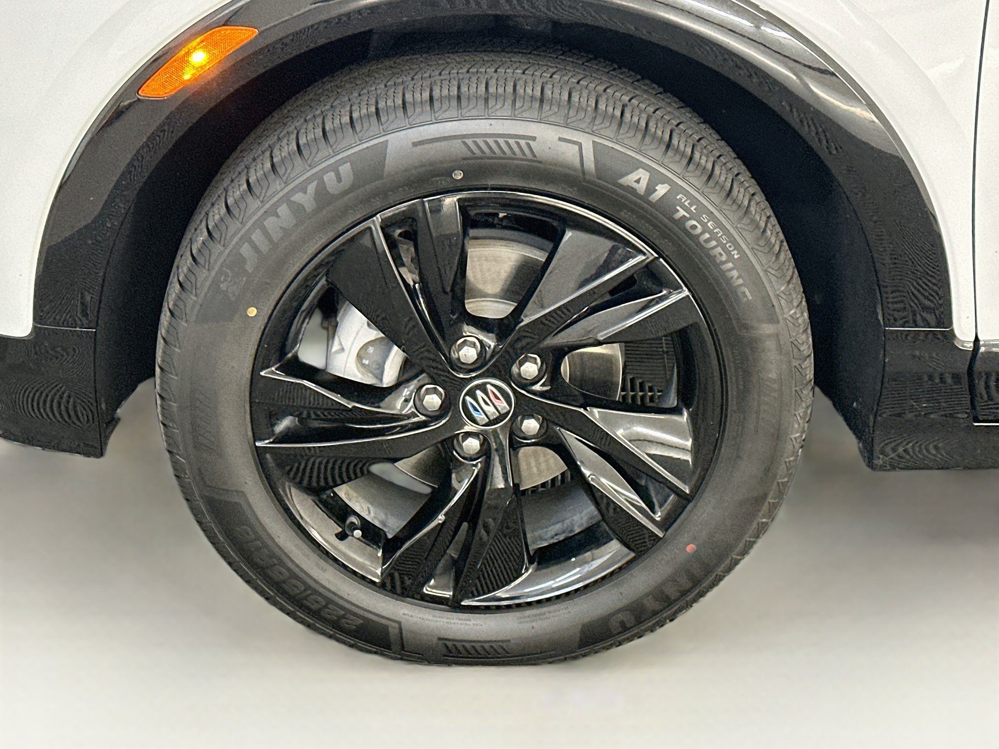 Used 2024 Buick Encore GX Sport Touring AWD/4WD image 34