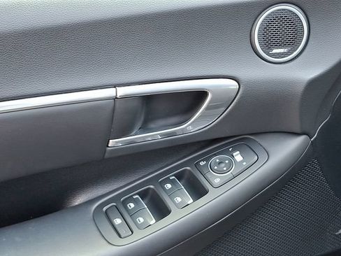 Certified 2023 Hyundai Sonata SEL FWD image 12