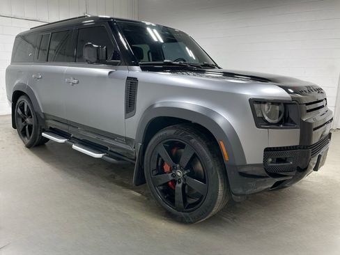 Used 2023 Land Rover Defender 130 X AWD/4WD image 3
