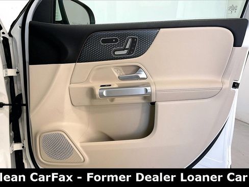 Used 2025 Mercedes-Benz GLB 250 image 21