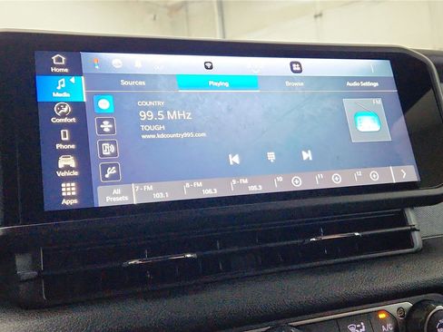 Used 2024 Jeep Wrangler Sport S image 29