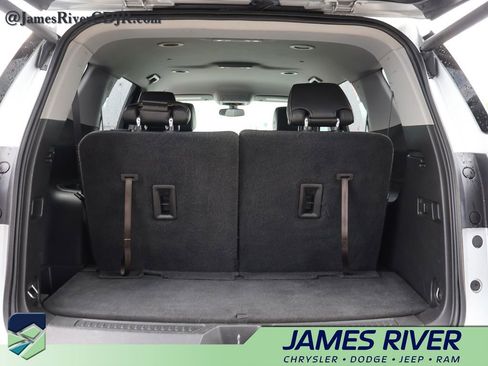 Used 2019 GMC Acadia SLT FWD image 15