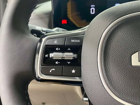 New 2026 Kia Carnival EX FWD image 20