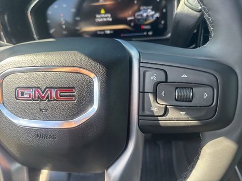 New 2026 GMC Sierra 2500 SLT w/ SLT Convenience Package AWD/4WD image 16