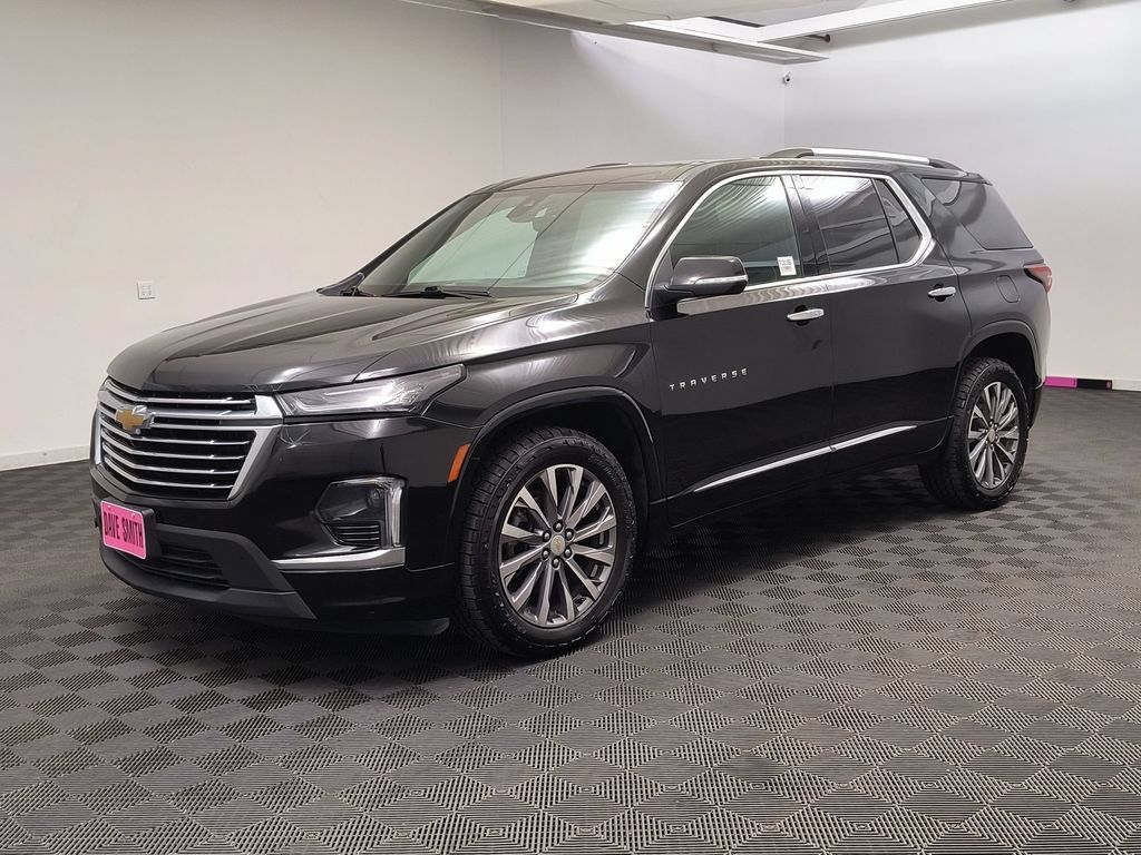 Used 2023 Chevrolet Traverse Premier AWD/4WD image 1