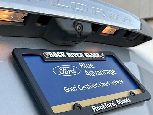 Used 2023 Ford Explorer XLT w/ Class IV Trailer Tow Package image 15