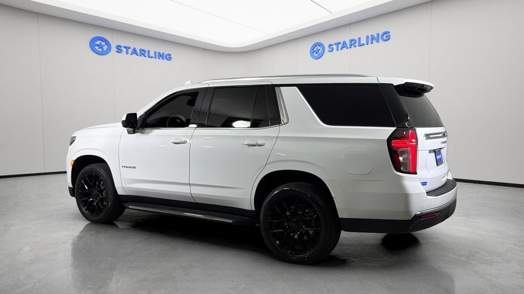 Used 2024 Chevrolet Tahoe LS RWD image 4