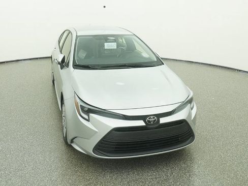 New 2026 Toyota Corolla LE image 32