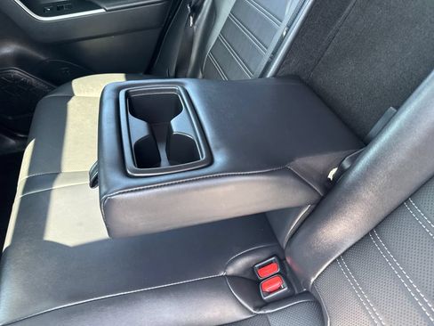 Used 2022 Toyota RAV4 Limited AWD/4WD image 41