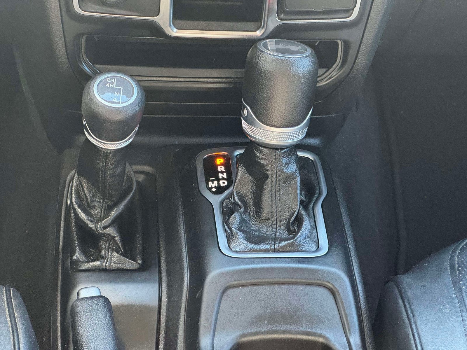 Used 2022 Jeep Wrangler Unlimited Sport AWD/4WD image 27