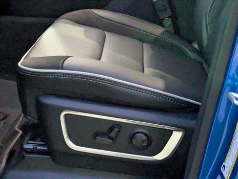 New 2026 RAM 1500 Laramie w/ Night Edition image 4