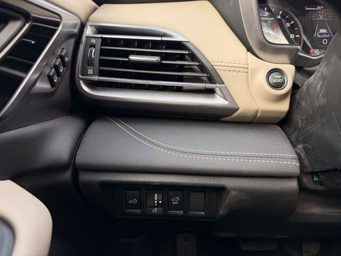 Used 2024 Subaru Outback Limited XT w/ Popular Package #2 image 10