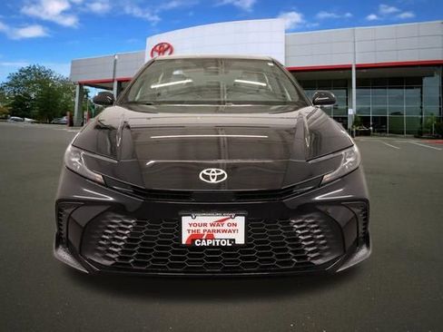 New 2026 Toyota Camry SE image 6