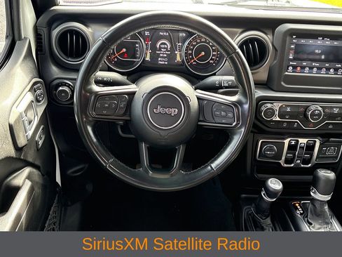 Used 2022 Jeep Wrangler Unlimited Sport AWD/4WD image 9