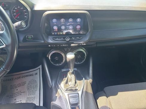 Used 2021 Chevrolet Camaro LT w/ Technology Package RWD image 33