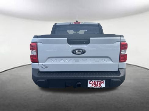 New 2025 Ford Maverick XLT image 4