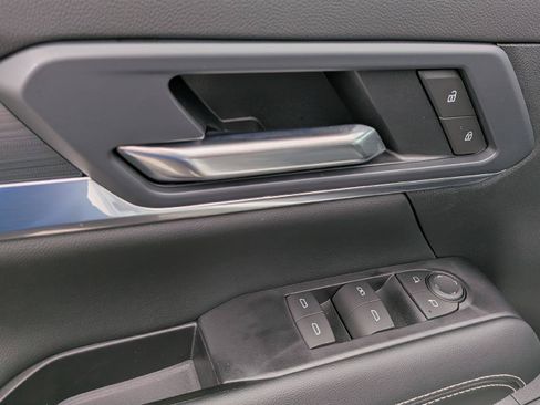 New 2027 GMC Terrain Elevation AWD/4WD image 12