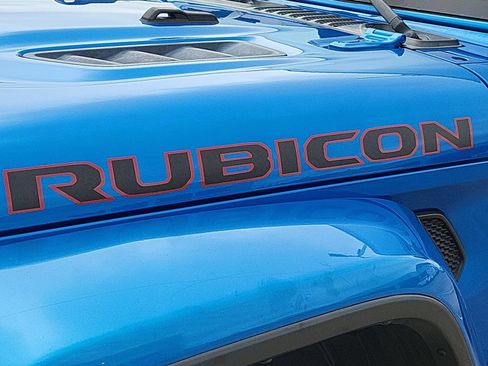 Used 2021 Jeep Gladiator Rubicon AWD/4WD image 31