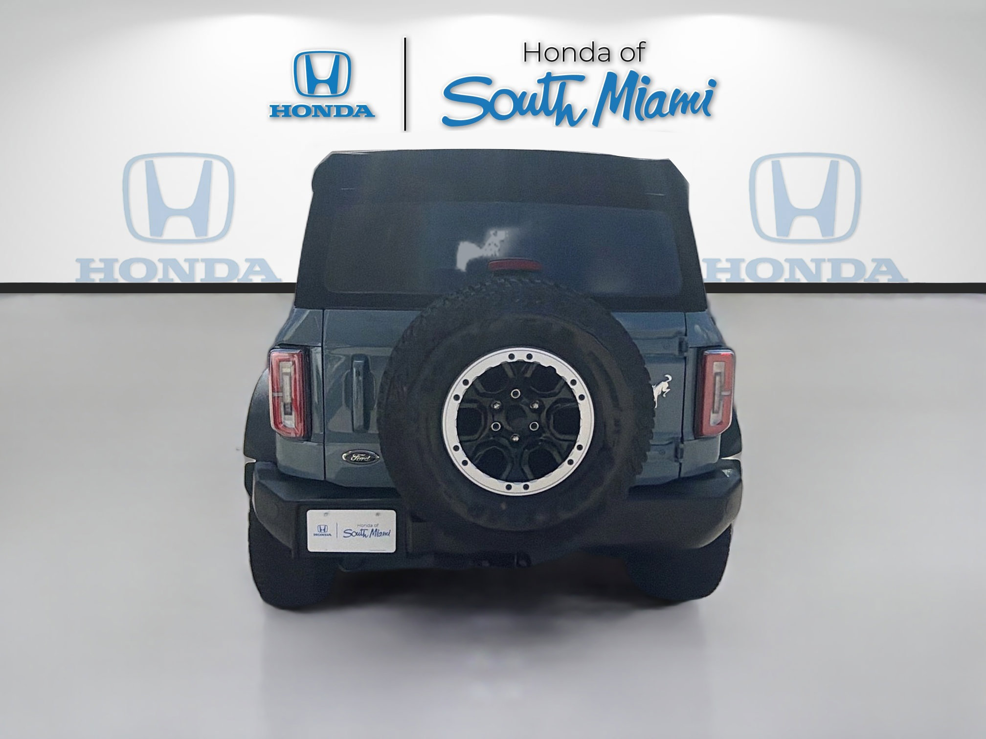 Used 2023 Ford Bronco Outer Banks w/ Sasquatch Package AWD/4WD image 6