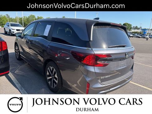 Used 2025 Honda Odyssey EX-L image 18