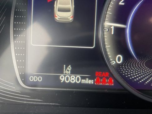 Used 2025 Lexus ES 350 Luxury image 11