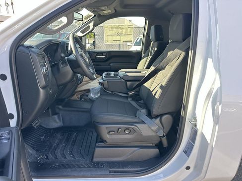 New 2026 GMC Sierra 3500 Pro w/ Fleet Convenience Package RWD image 17
