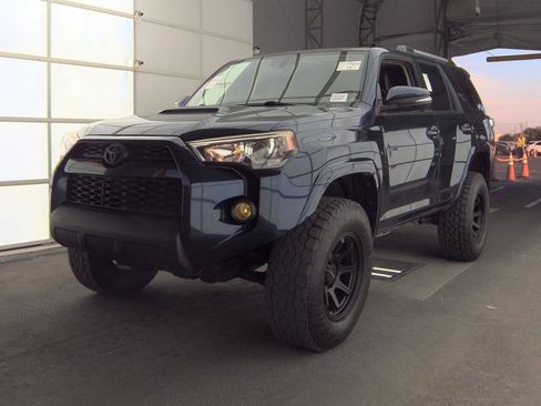 Used 2017 Toyota 4Runner TRD Off-Road Premium AWD/4WD image 1