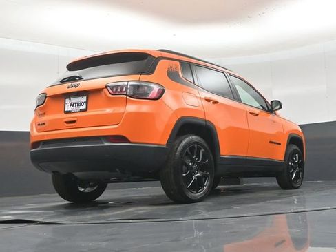 New 2026 Jeep Compass Latitude AWD/4WD image 42