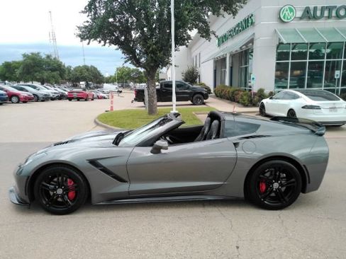 Used 2016 Chevrolet Corvette Stingray Coupe w/ 2LT Preferred Equipment Group RWD image 5