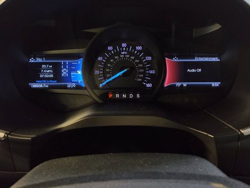 Used 2019 Ford Edge SEL w/ Equipment Group 201A FWD image 23