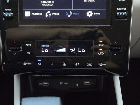 Used 2024 Hyundai Tucson SEL FWD image 14