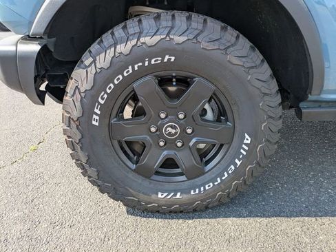 Used 2023 Ford Bronco Black Diamond AWD/4WD image 10