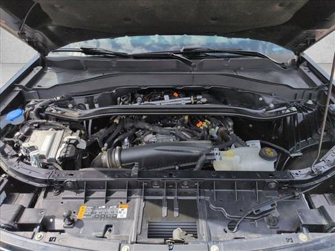 Used 2025 Ford Explorer ST-Line AWD/4WD image 23