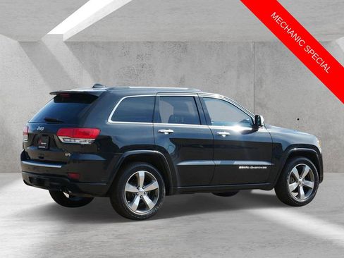 Used 2015 Jeep Grand Cherokee Overland w/ Advanced Technology Group image 3