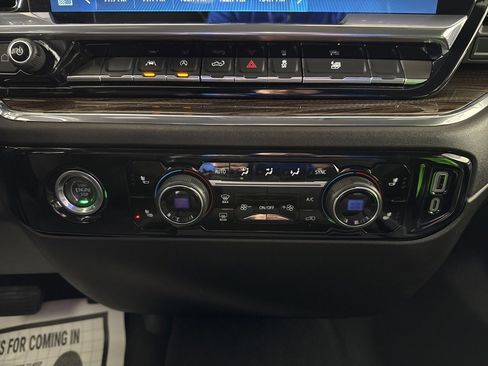 Used 2023 Chevrolet Silverado 1500 LT w/ Protection Package image 25