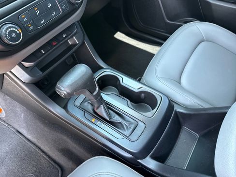 Used 2019 Chevrolet Colorado W/T w/ WT Convenience Package RWD image 22