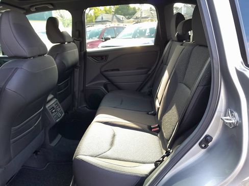 Used 2026 Subaru Forester Premium AWD/4WD image 24