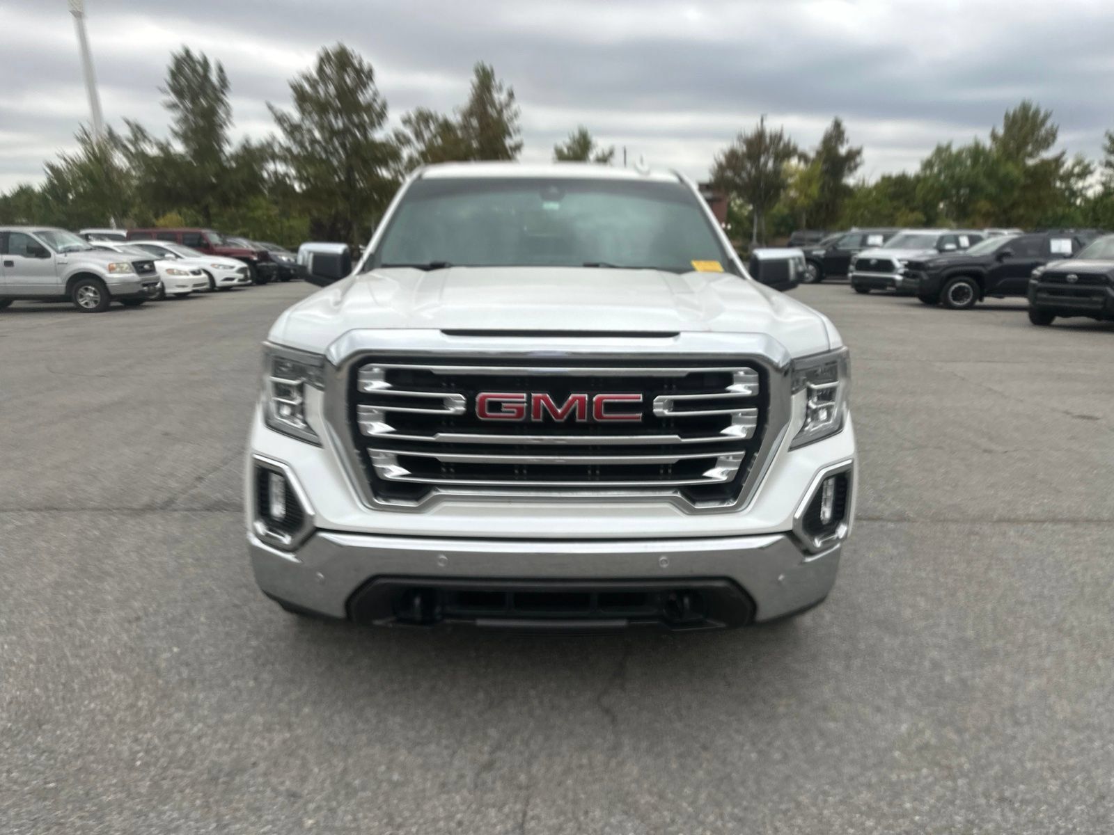 Used 2020 GMC Sierra 1500 SLT AWD/4WD image 2