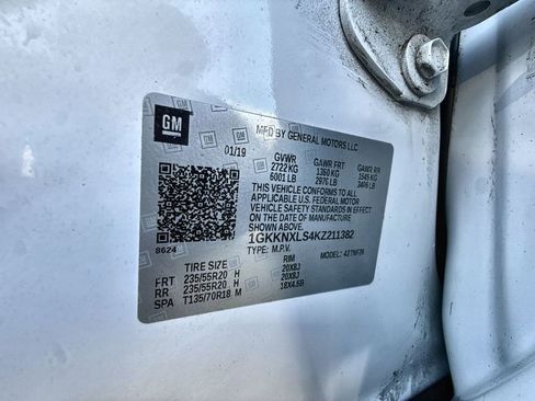 Used 2019 GMC Acadia Denali w/ Technology Package image 27