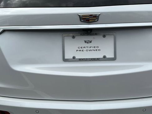 Certified 2022 Cadillac XT6 Premium Luxury image 14