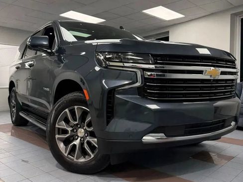 Used 2021 Chevrolet Tahoe LT w/ LT Signature Package AWD/4WD image 2