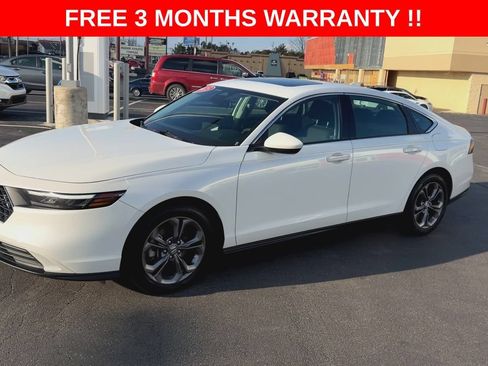 Used 2023 Honda Accord EX image 4