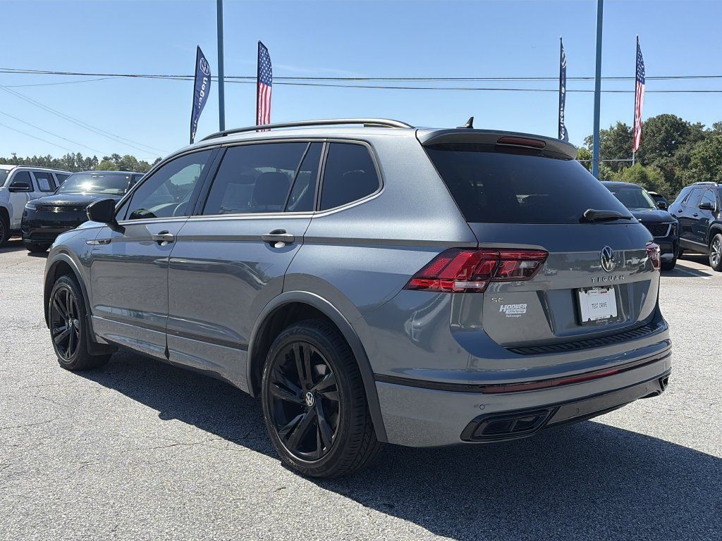 Used 2023 Volkswagen Tiguan SE R-Line FWD image 22