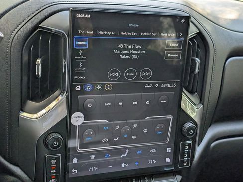 Used 2022 Chevrolet Silverado 1500 RST AWD/4WD image 25