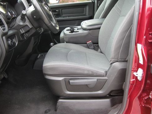 Used 2022 RAM 2500 Tradesman AWD/4WD image 23