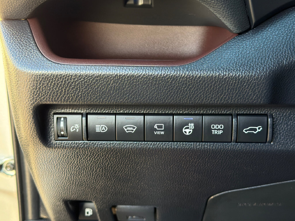 Used 2024 Toyota RAV4 Limited w/ Advanced Technology Package AWD/4WD image 22