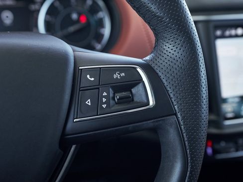 Used 2022 Maserati Levante GT image 38