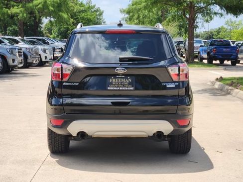 Used 2018 Ford Escape Titanium FWD image 6