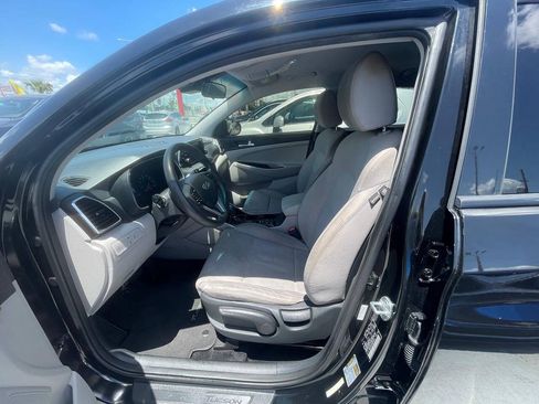 Used 2021 Hyundai Tucson SE AWD/4WD image 9
