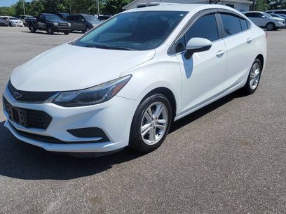 Used 2017 Chevrolet Cruze LT